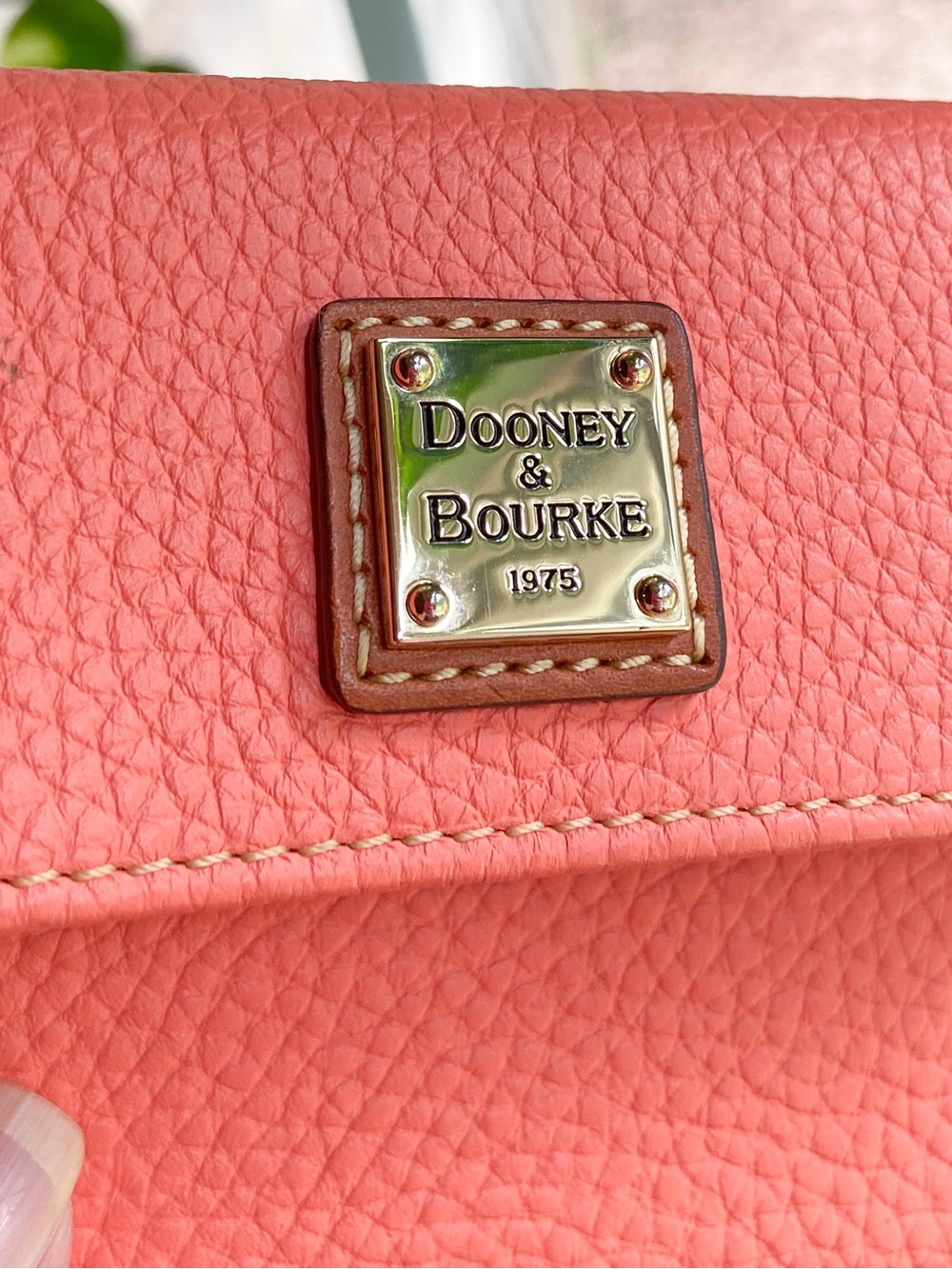 Dooney & Bourke Coral Pink Pebbled Leather Small Trifold Flap Wallet Minimalist - Picture 15 of 16